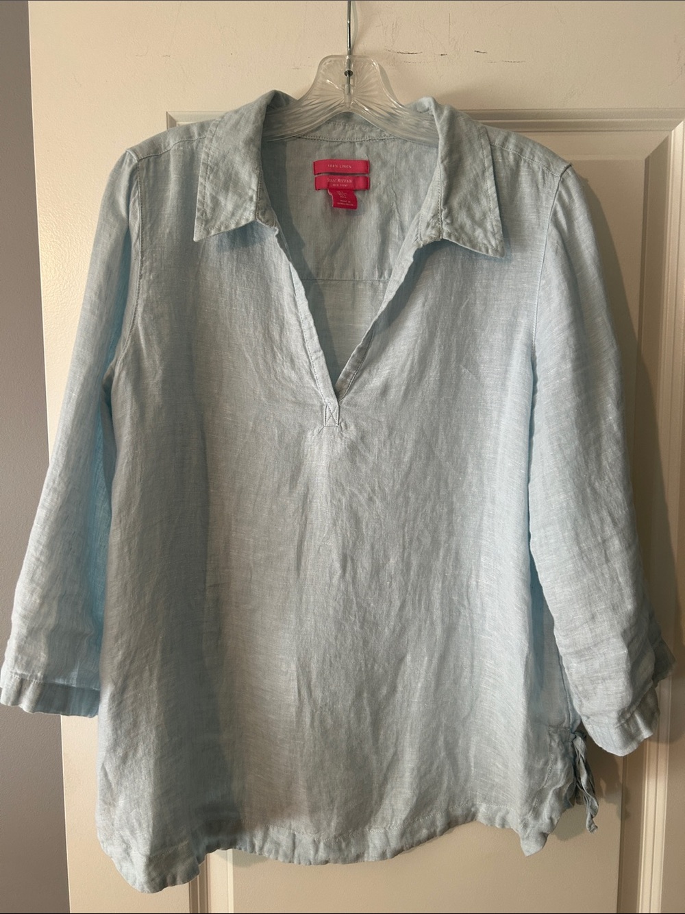 Isaac Mizrahi Light Blue Linen Split-Neck Tunic